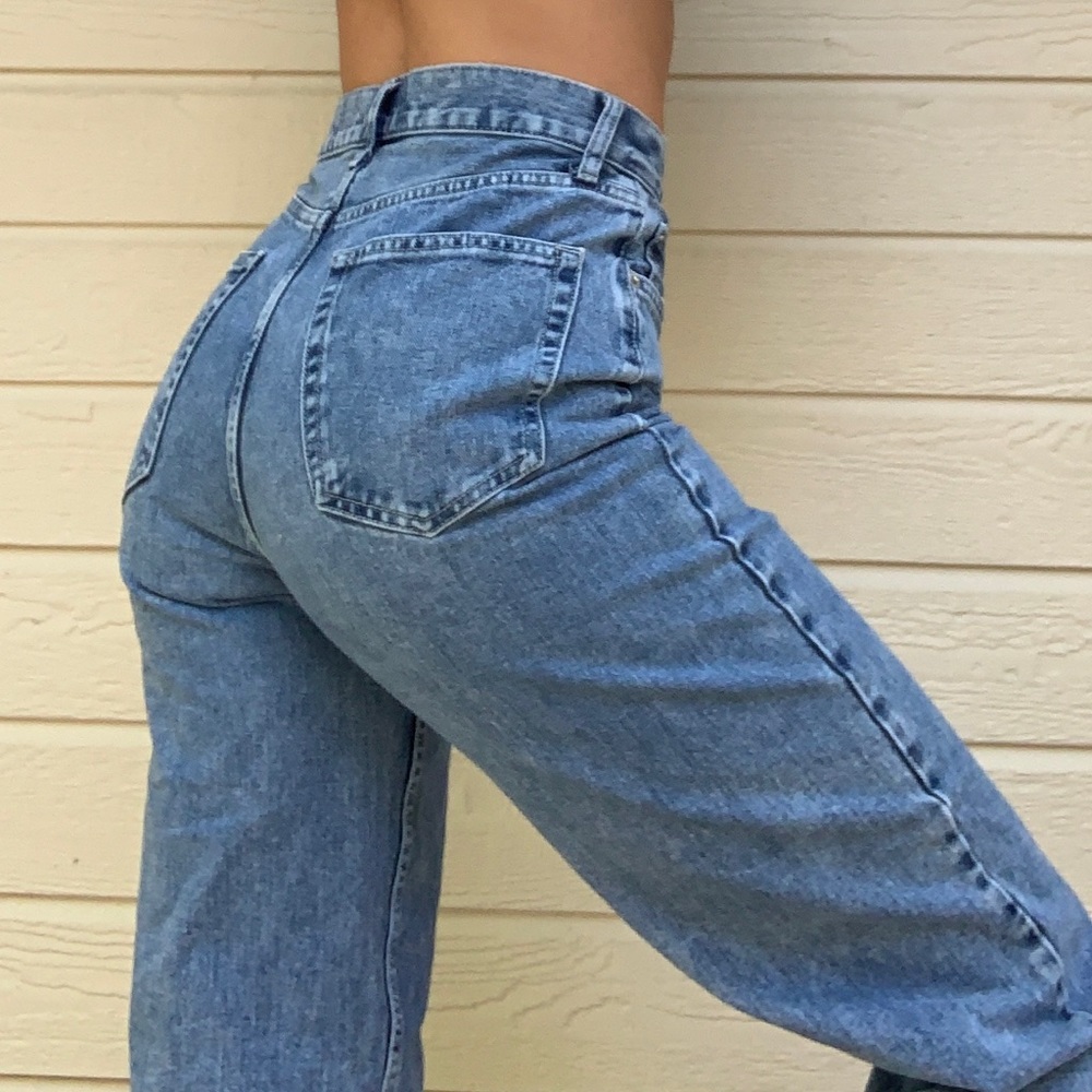Baggy 90s Jeans